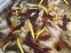 -渔语鱼酸菜鱼新川菜(来福士店)