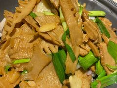 干锅鲜笋-小河盐帮·私家菜·烤鸭(三元桥·霄云路店)