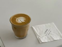 拿铁-边渡咖啡烘焙店(昙华林店)