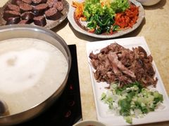 -英子补身汤(海兰路店)