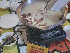 -嘎嘎鸭脑壳江湖菜(五里店)