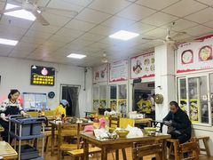 -卢聪艺小吃店(阳翟总店)