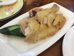 -侬佳蒸菜馆(听潮店)