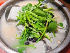 巴马·石磨黑豆腐-桂小厨广西菜(桂林万象城店)