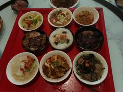 -蓝田九大碗民俗食府(蓝田店)