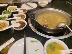 -丫丫汤膳打边炉(宏府408坊店)