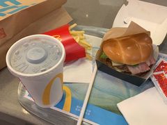 -麦当劳(田林好又多店)
