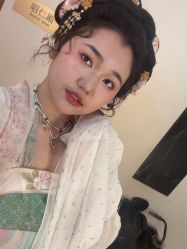 -盘子女人坊古装写真摄影(厦门总店)