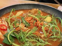 -喇喇排骨火锅·传统韩式脊骨汤(望京西园总店)