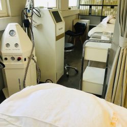 -佳慕皮肤管理连锁