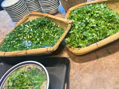 -云阿蛮云南生烫牛肉米线(奉贤路店)