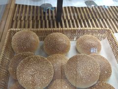 -汉柏麦香德国面包房(海信店)
