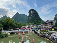-广悦华阳朔河畔度假酒店(十里画廊遇龙河店)