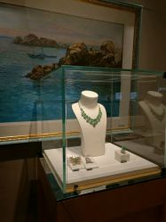 -北京七彩云南翡翠珠宝旗舰店(月坛店)