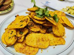 -三江源美食城