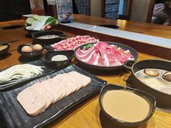 -呷哺呷哺 黄金牧场 (欢乐谷店)