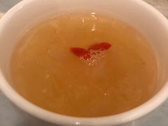 -浅深(世茂滨江精品店)