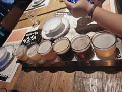 -爱啤精酿·民谣酒馆(滨江店)