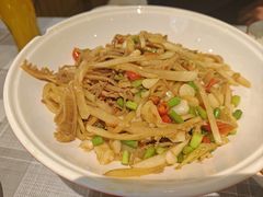 -彭耕记猪油炒小菜(吉联mall店)