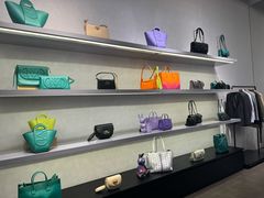 -MCM(比斯特上海购物村店)