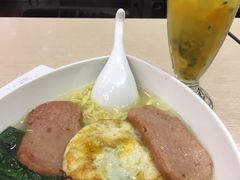 -佰搭果·广式茶餐厅(西华路店)