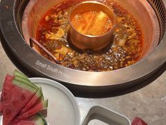 -小南房鲜美蛙火锅(北苑店)