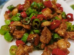 爆炒掌中宝-滕记星发餐室·新加坡菜(巨鹿路店)