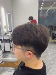 -藤野造型烫染·漂发