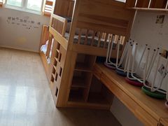 -上海市民办金苹果学校