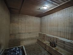 -菲鱼体育恒温游泳馆(中海名城店)