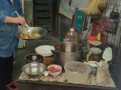 -清泉食杂店