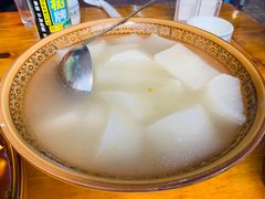 -一品红烧鸭特色川菜(三岔湖店)