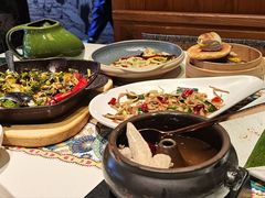 -云海肴·汽锅鸡·云南菜(天山百盛优客店)