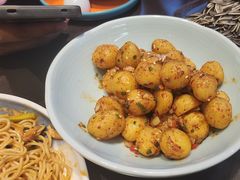 -川流不息·地道川菜·小龙虾(松东路店)