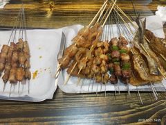 -老谢烧烤野馄饨(云霄路店)