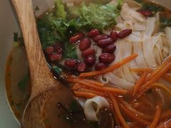 -百春原湖南牛肉粉(百联世纪店)