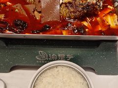-渝是乎川渝小炒(新世界百货望京店)