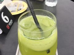 -UNI UNI(环亚凯瑟琳店)