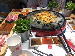 肠肠双拼（肉肠+墨鱼肠）-么肆烤肉·中式自助·烤肉大排档(街道口季佳PAI店)