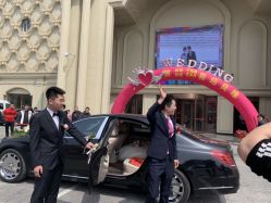 -甘井子区冠豪主题婚礼酒店宴会厅(机场店)