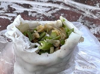 因为工作来泰顺 早起买早餐 看到米面层 好奇是啥