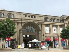 -王府井奥莱临潼小镇(临潼店)