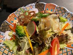 -铭牛烧肉·和牛海鲜自助(高新月牙湖店)