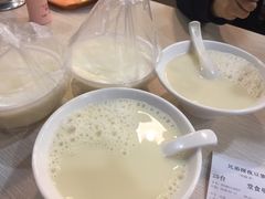 -兄弟深夜豆浆