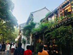 -猫的天空之城概念书店(苏州平江店)