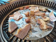 -匠牛亭·锅物烧肉放题自助(昆百大·泰业城店)