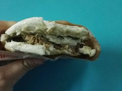 腊汁肉夹馍-樊记腊汁肉(竹笆市总店)