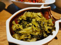 -聚鑫朋酸菜肥肠(文艺路口店)