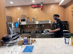 -霸王茶姬(南强街店)