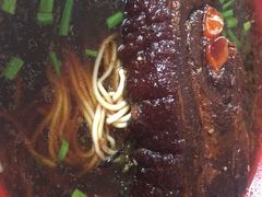 -小龙大肉面馆